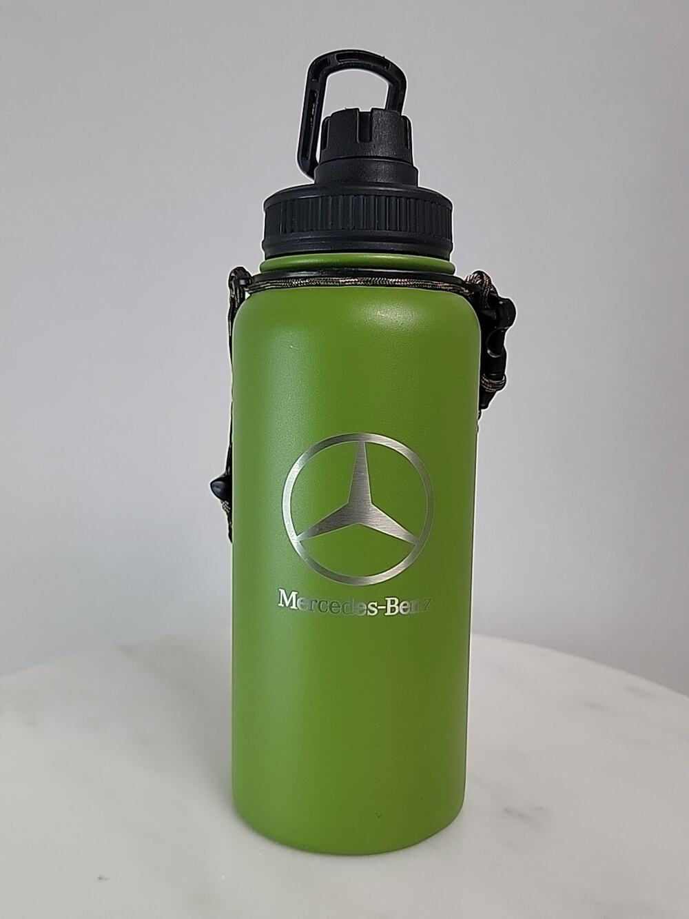 Mercedes-Benz Green Travel Sports Bottle 32 Oz Thermal Water Mug Paracord Handle